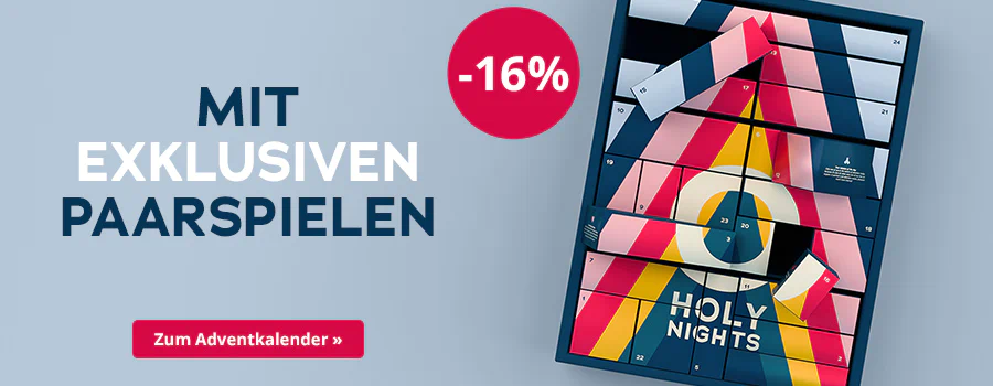 Werbemittel mit einfarbig blauem Hintergrund. Abgebildet ist ein Adventskalender mit bunten Türchen und einem “O HOLY NIGHTS” Schriftzug. Auf dem Werbemittel steht: “Mit exklusiven Paarspielen”. Außerdem ist ein rot hinterlegter Button mit “-16%” abgebildet, sowie ein rot hinterlegter Call-to-Action-Button mit der Aufschrift “Zum Adventkalender »”.